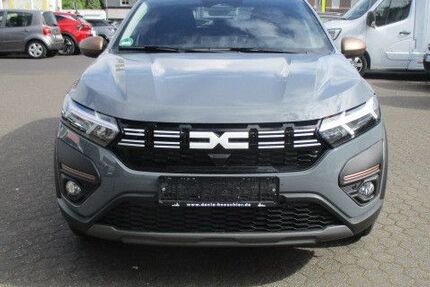 Dacia Jogger 7.000 km 26.940 € Köln 50859