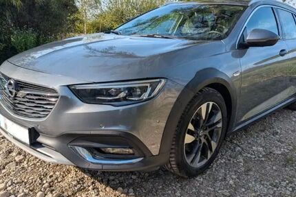 Opel Insignia 67.000 km 23.999 &euro; Otterfing 83624