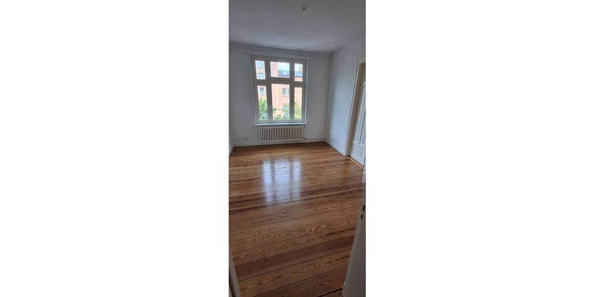 Etagenwohnung Neumünster Innenstadt - 3 Zimmer, 83 m&sup2;, 669&euro; | Angebot:25746371