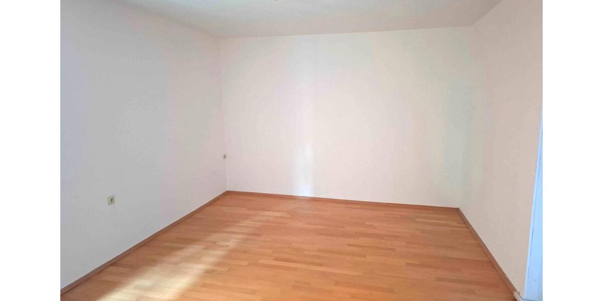 Etagenwohnung Wernigerode - 3 Zimmer, 72 m&sup2;, 576&euro; | Angebot:26251272
