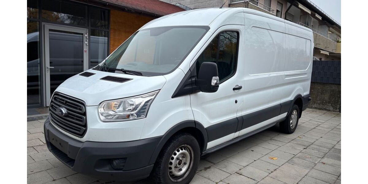 Ford Transit 122.000 km 10.800 € München 81825
