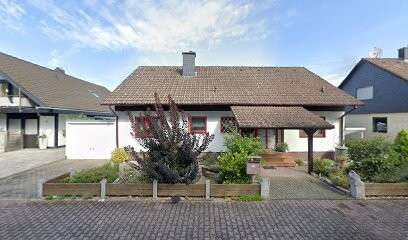 Haus zum Kaufen in Rüsselsheim am Main 629.000 € 145 m² 5 zimmer