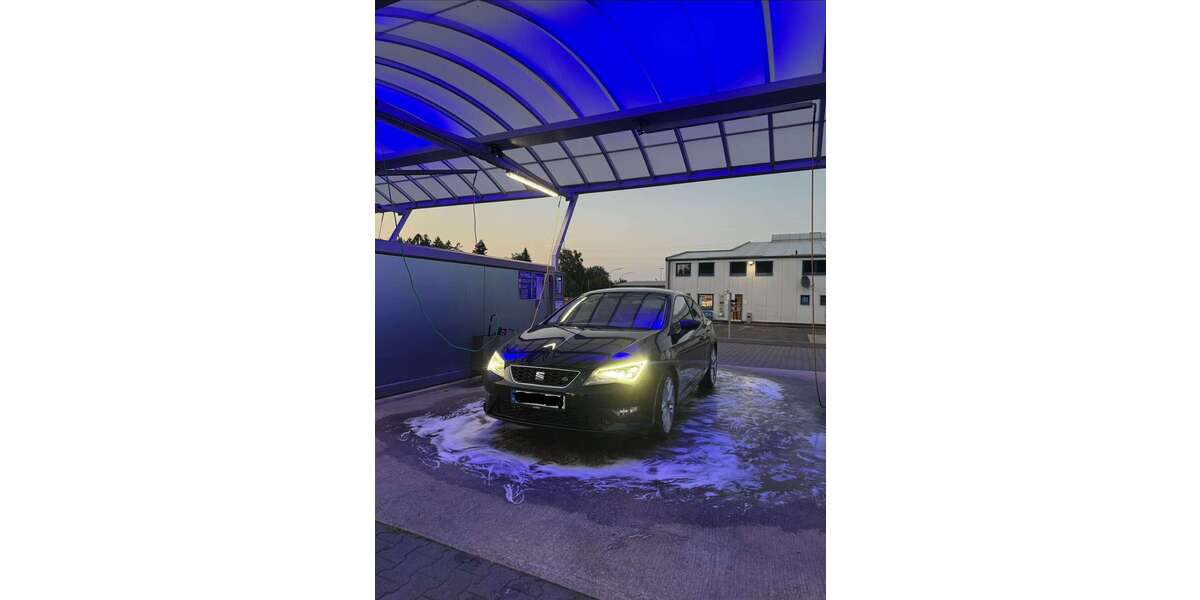 Seat Leon 184.000 km 10.000 &euro; Weidenhahn 56244