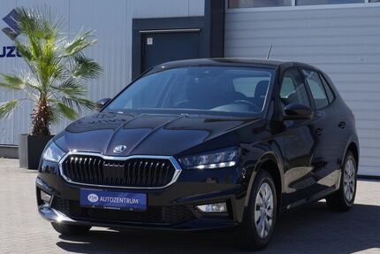 Skoda Fabia 14.241 km 16.680 &euro; Rostock 18146