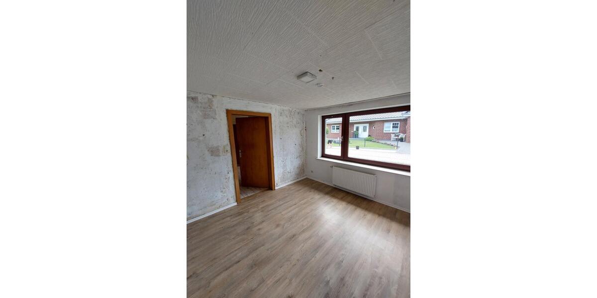Einfamilienhaus Hemmoor - 4 Zimmer, 135 m&sup2;, 225.000&euro; | Angebot:27269830