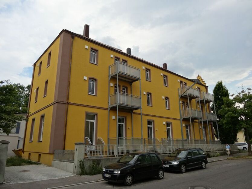3 Altbau Loft Wohnungen am Lech: 73+82+64 qm, kernsaniert, Balkon, Parkett, Küche, ruhig, nähe KUKA, provisionsfrei