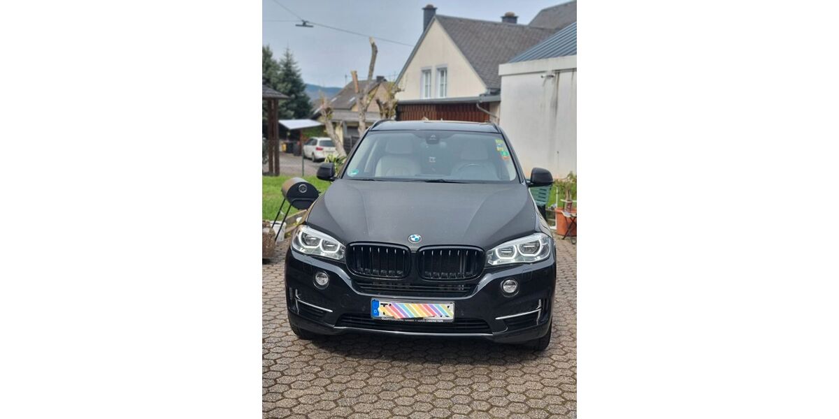 BMW X5 183.000 km 22.500 &euro; Kenn 54344