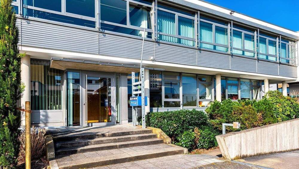 Gewerbeobjekt Kirchzarten - 2 Zimmer, 124 m&sup2;, 1.364&euro; | Angebot:25361205