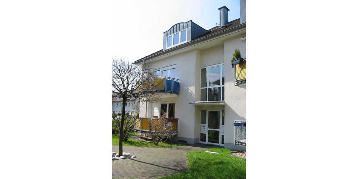 Geschmackvolle 2-Zimmer Dachgeschoßwohnung in Porz Wahnheide 2 zimmer