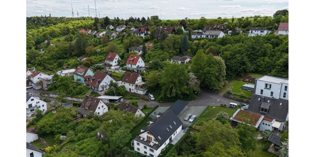 Ganze Etage, Balkonterrassenwohnung - 4,5 Zimmer - Neubau mit 5 Wohneinheiten, hier WE 5 - Dachgeschoßwohnung Höchberg | Angebot:26143368