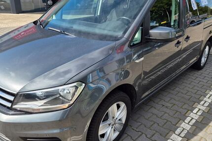 VW Caddy 216.200 km 13.350 &euro; Menslage 49637