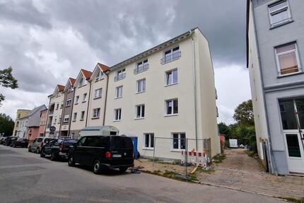 Große helle 4 Raum Wohnung 4 zimmer
