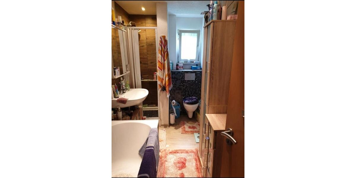 Einfamilienhaus Immendingen - 8 Zimmer, 185 m&sup2;, 250.000&euro; | Angebot:27120372