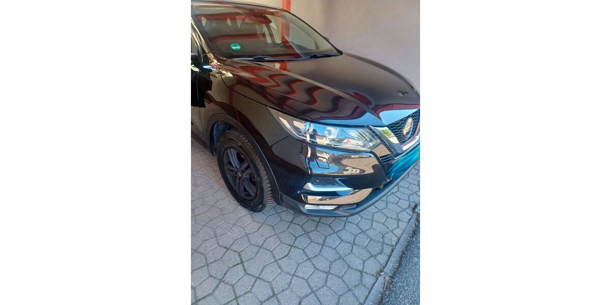 Nissan Qashqai 68.000 km 12.200 &euro; Walzbachtal 75045