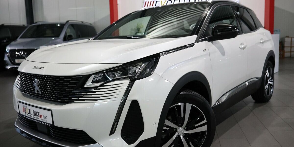 Peugeot 3008 1.2 PureTech ALLURE GT-LINE / I-COCKPIT,LED 22.000 km 17.777 &euro; Hamm 59077