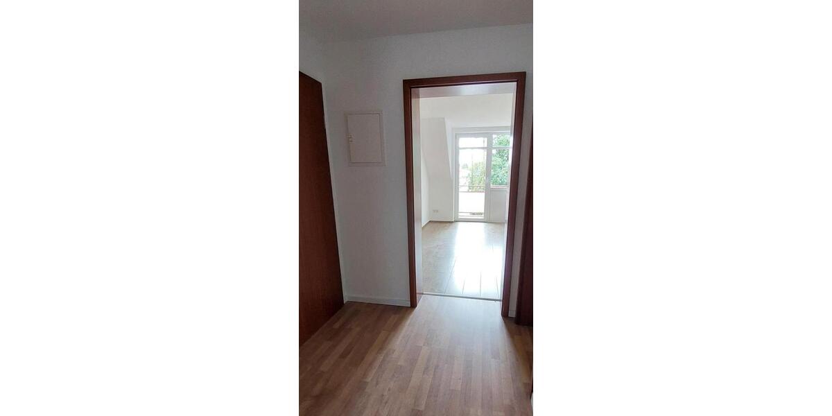 Dachgeschoßwohnung Kitzscher - 2 Zimmer, 51 m&sup2;, 335&euro; | Angebot:26262069
