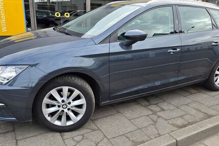 Seat Leon 78.313 km 12.950 &euro; Brühl 50321