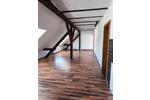 Dachgeschoßwohnung Burg - 3 Zimmer, 73 m&sup2;, 439&euro; | Angebot:25990023