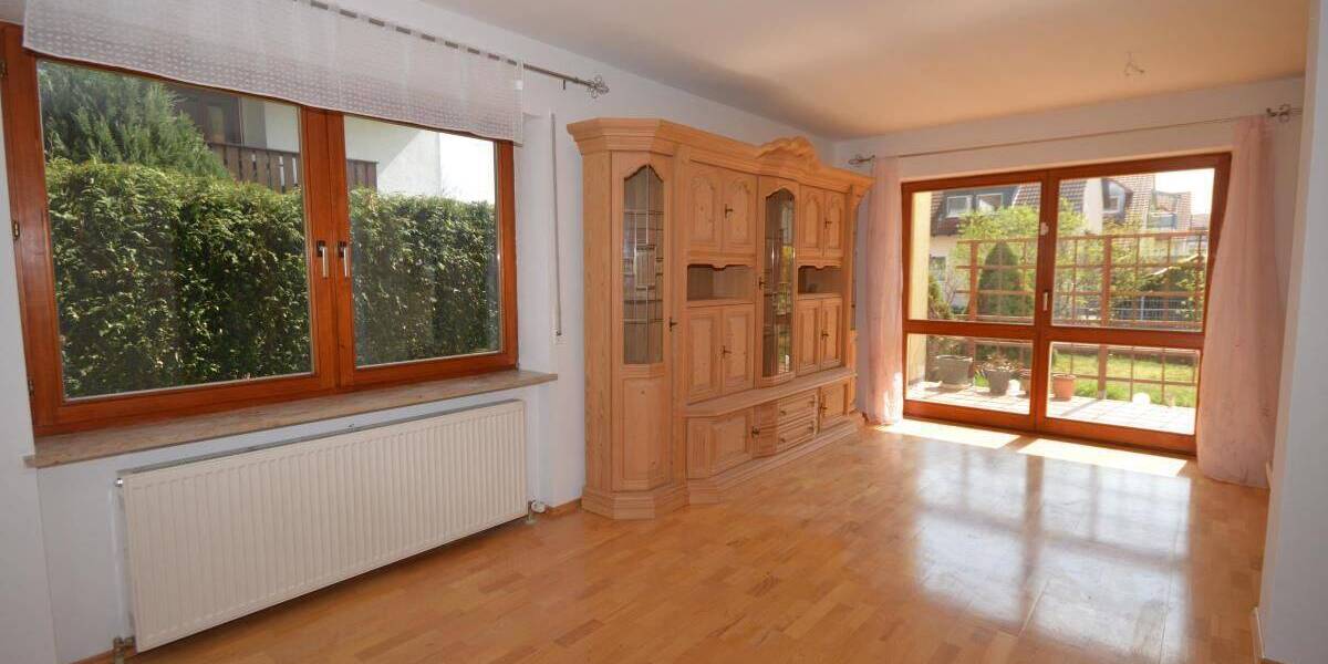 Einfamilienhaus Neumarkt Altenhof - 6 Zimmer, 170 m&sup2;, 1.580&euro; | Angebot:26891444