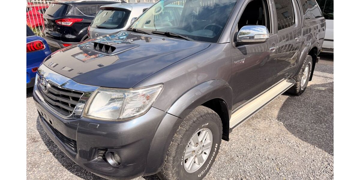 Toyota Hilux 118.000 km 16.950 &euro; Aachen 52080