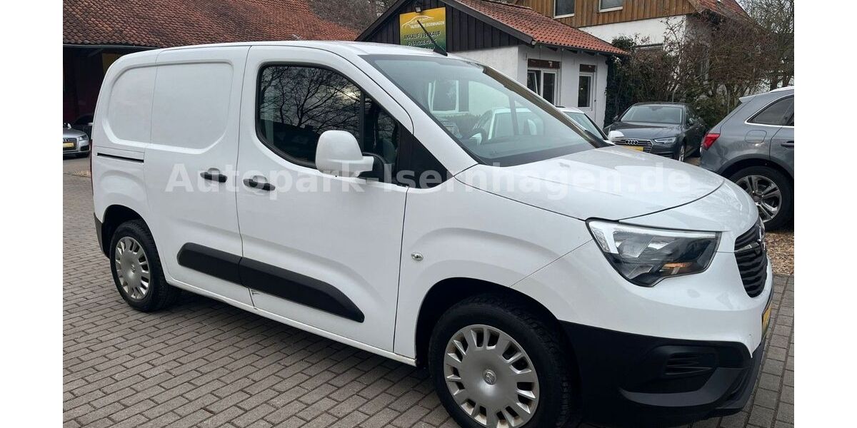 Opel Combo 73.000 km 8.299 &euro; Isernhagen 30916
