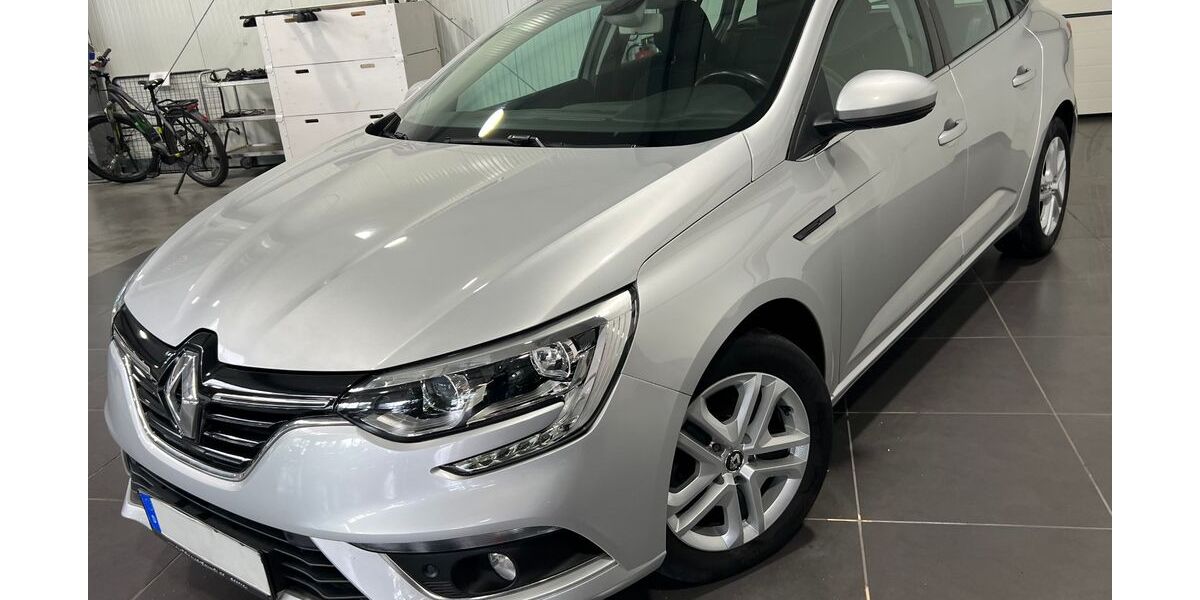 Renault Megane 96.000 km 10.995 &euro; Bretten 75015