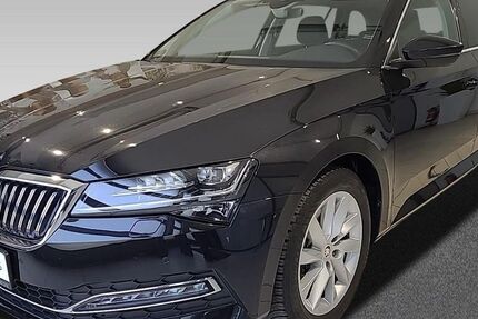 Skoda Superb 45.259 km 27.490 &euro; Dresden 01067