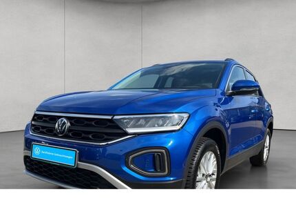 VW T-Roc 8.280 km 24.850 € Kaltenkirchen 24568