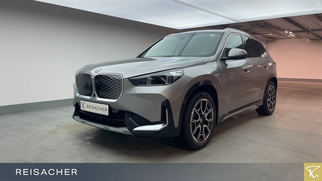 BMW iX1 4.045 km 55.490 &euro; Augsburg 86167