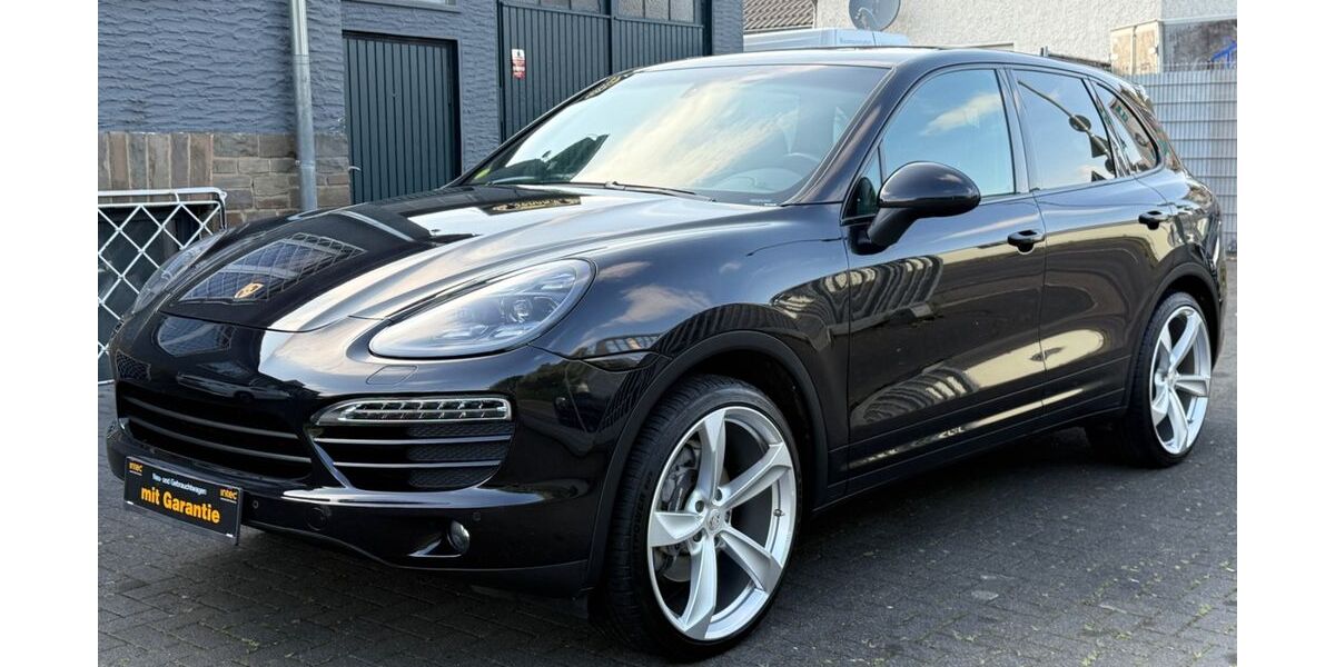 Porsche Cayenne 177.000 km 22.990 &euro; Bergisch Gladbach 51469