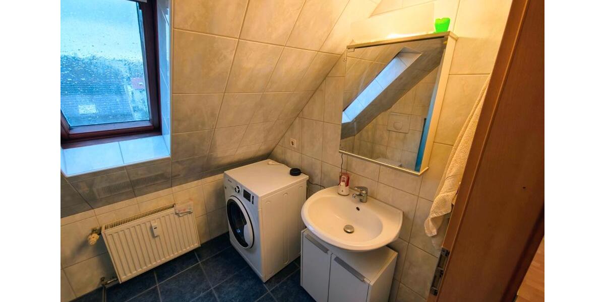 Dachgeschoßwohnung Pfinztal - 2 Zimmer, 34 m&sup2;, 140.000&euro; | Angebot:26023264