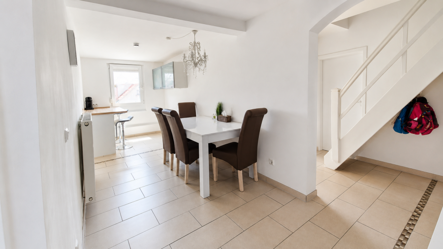 Provisionsfrei* A+ Altbau am Marktplatz: Wohn-Geschäftshaus mit Wärmepumpe — provisionsfrei - Mehrfamilienhaus, Wohnhaus Birkenfeld | Angebot:27113629
