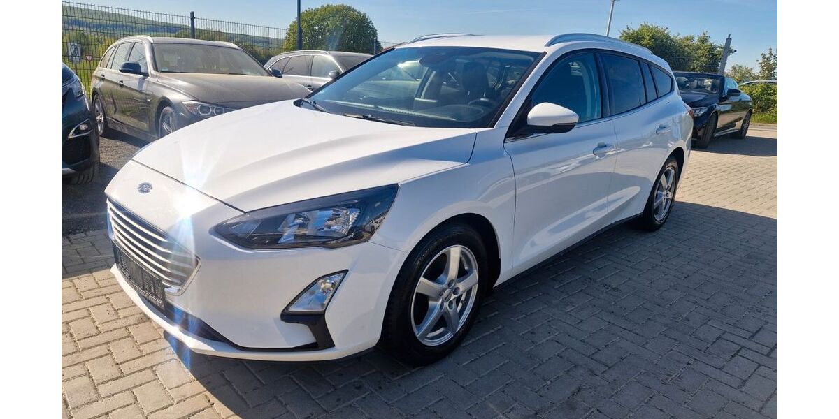 Ford Focus 152.435 km 9.650 &euro; Calden 34379