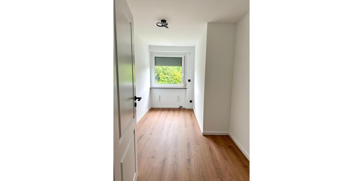 Etagenwohnung Salzgitter - 4 Zimmer, 87 m&sup2;, 220.000&euro; | Angebot:26894332