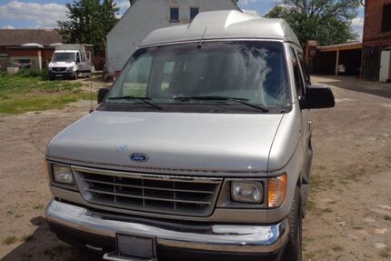 Ford Econoline 115.350 km 14.950 € Körbelitz 39175
