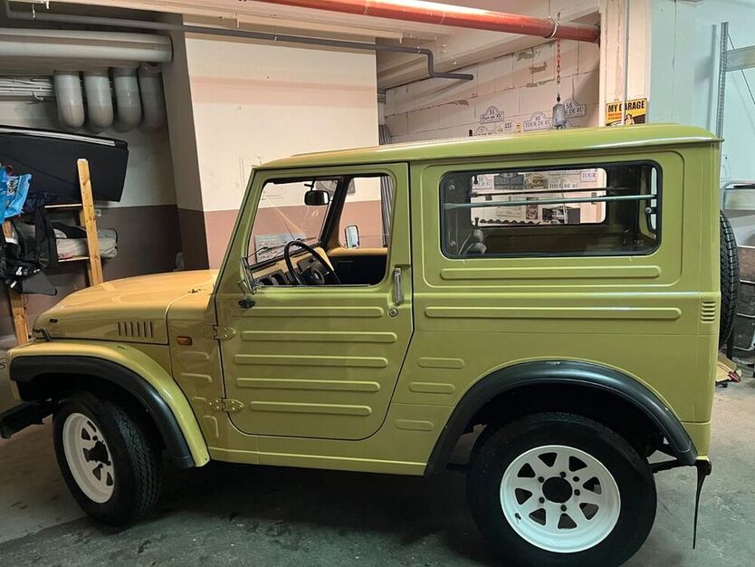 LJ