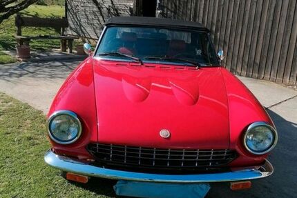 Fiat 124 Spider