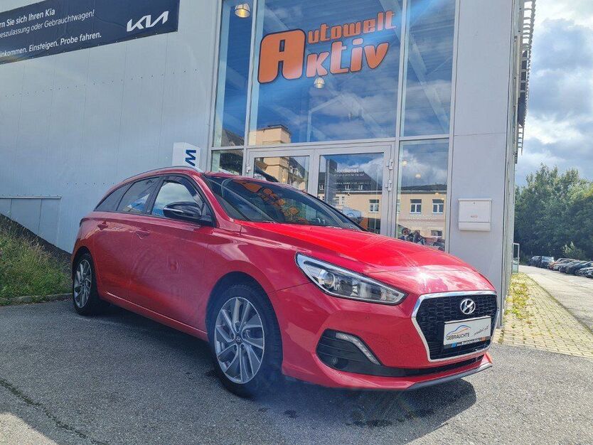 i30