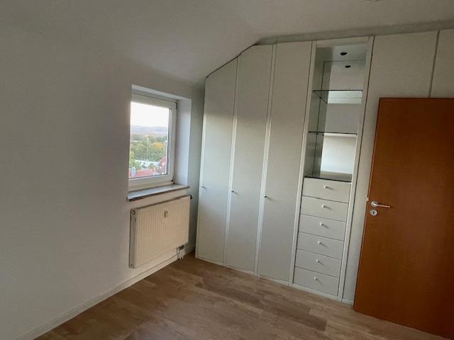 Etagenwohnung Bamberg Am Bruderwald - 4 Zimmer, 129 m&sup2;, 1.375&euro; | Angebot:26300384
