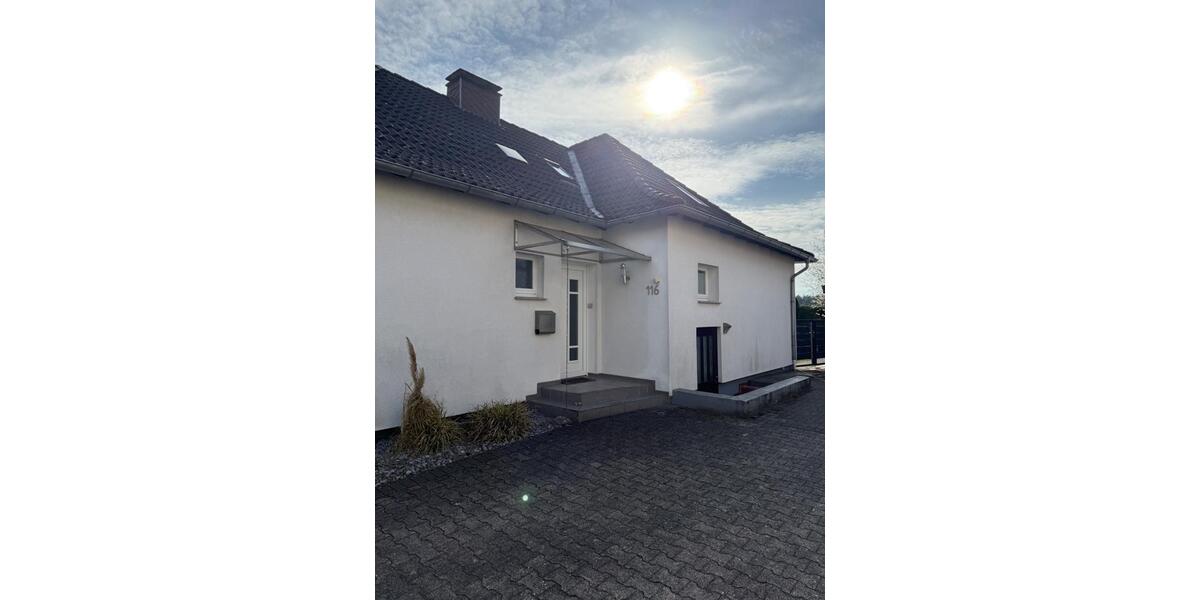 Dachgeschoßwohnung Augustdorf - 2 Zimmer, 62 m&sup2;, 650&euro; | Angebot:26049819