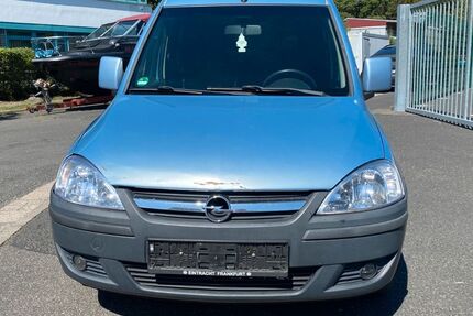 Opel Combo 253.000 km 2.499 € Hanau 63457