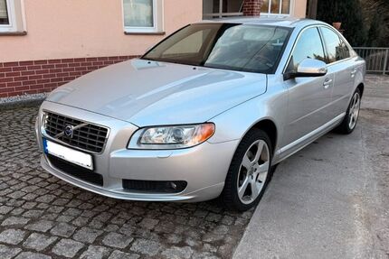Volvo S80 160.000 km 8.990 &euro; Mühlau 09241