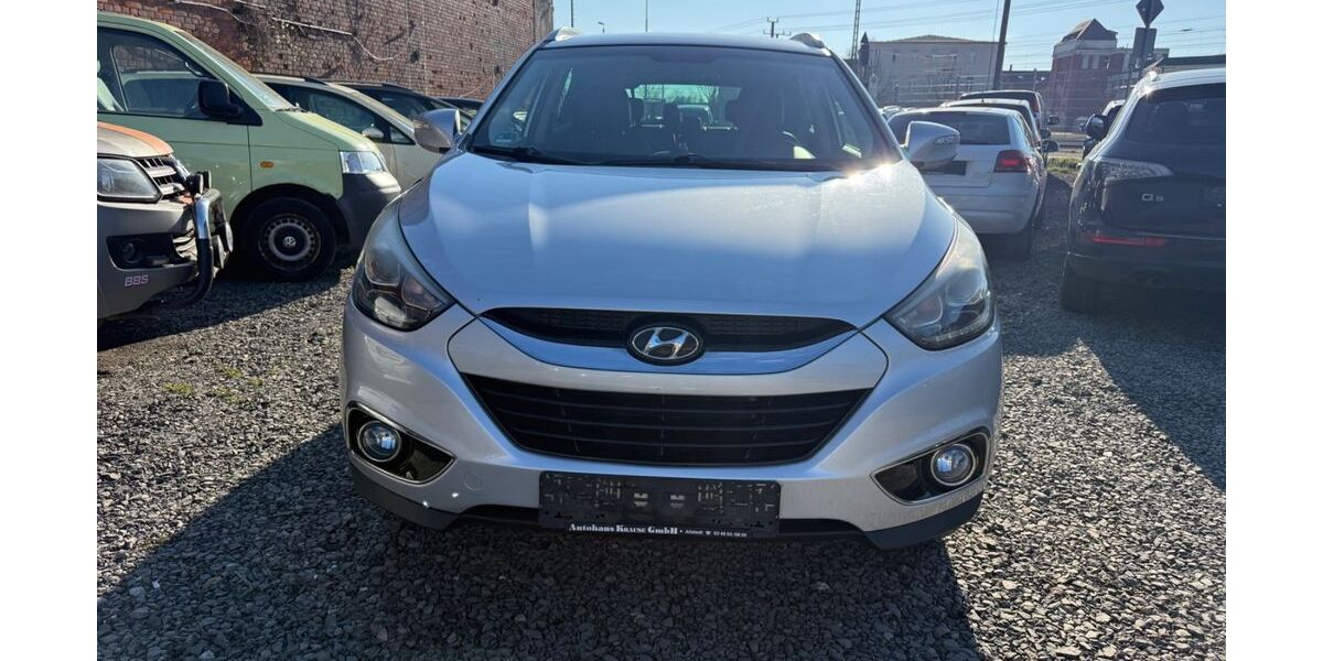 Hyundai ix35 245.000 km 6.599 &euro; Halle 06132