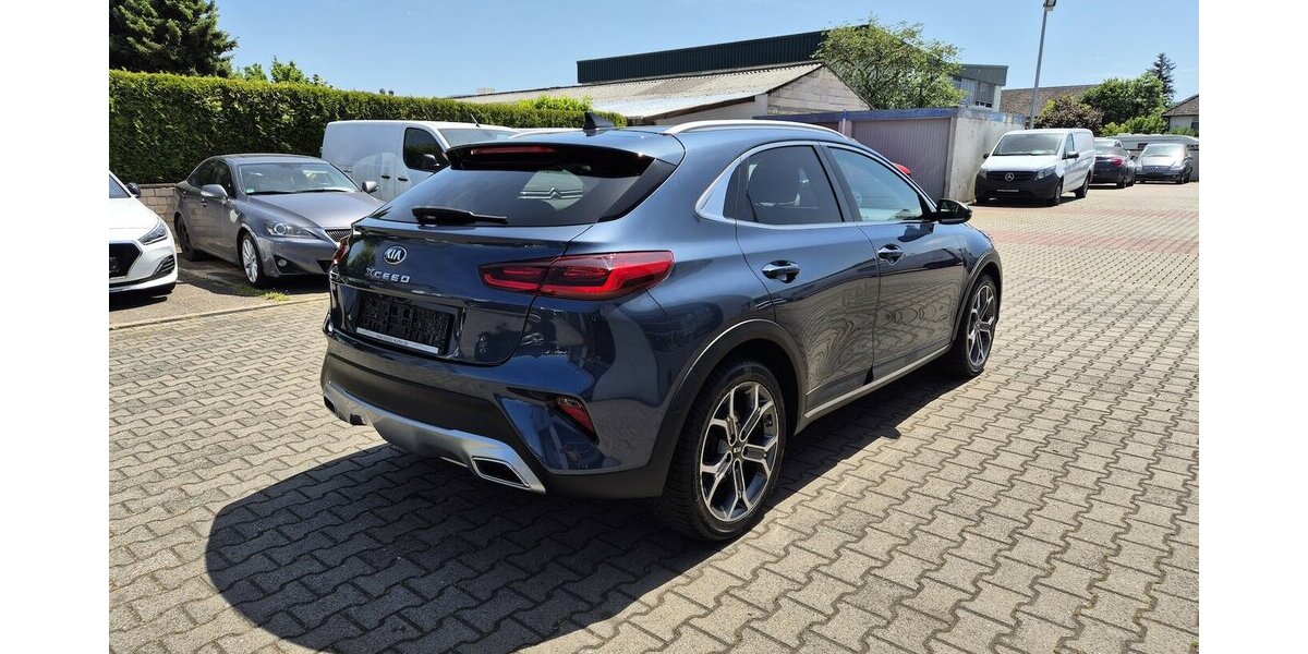 Kia XCeed Platinum Ed.,Kamera,carplay,Pano,Sitzhzg,PDC 80.745 km 17.890 &euro; Rodgau 63110