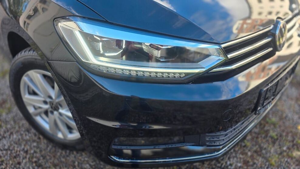 VW Touran 69.971 km 17.799 € Chemnitz 09113