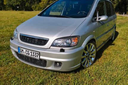 Opel Zafira 236.000 km 6.789 &euro; Waldbröl 51545