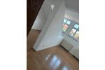 Dachgeschoßwohnung Erfurt - 5 Zimmer, 196 m&sup2;, 2.156&euro; | Angebot:26264396