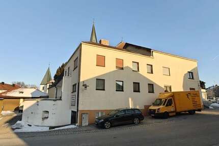 Haus Simbach bei Landau - 8 Zimmer, 405 m&sup2;, 185.000&euro; | Angebot:24619099