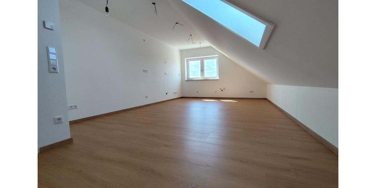 Mehrfamilienhaus, Wohnhaus Ehekirchen - 6 Zimmer, 170 m&sup2;, 1.700&euro; | Angebot:26399722