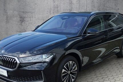 Skoda Superb 20.400 km 40.990 &euro; Paderborn 33104